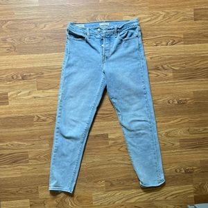 Levi Strauss High Waisted Jeans - light wash